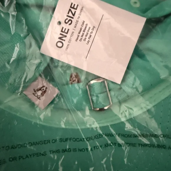 New Hush Puppies Mint Green Baseball Cap with Basset Hound Embroidery - Picture 3 of 3